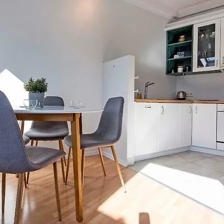 Millton- Sunny Apartament