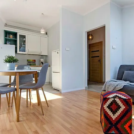 Millton- Sunny Apartament